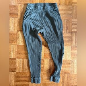 ADAY Comfy Days Pants moss size small